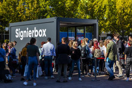 Signierbox