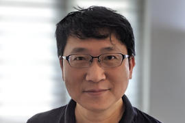 Roh Sua Tung Roh Sua Tung