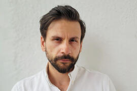 Portrait Vlad Adascalitei