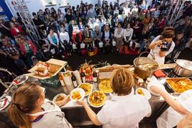 Gourmet Gallery - Live Cooking Gourmet Gallery - Live Cooking