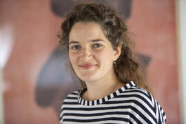 Portraitfoto Anna-Sophia Mäder