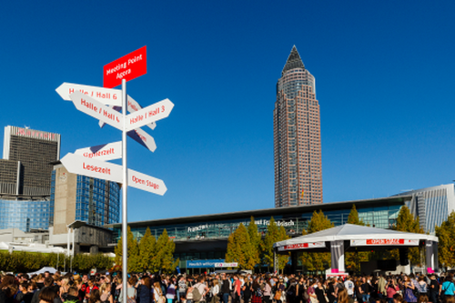 Wegweiser auf der Buchmesse