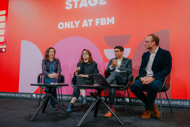 The Hof Live in Frankfurt 2025 Centre Stage Panel