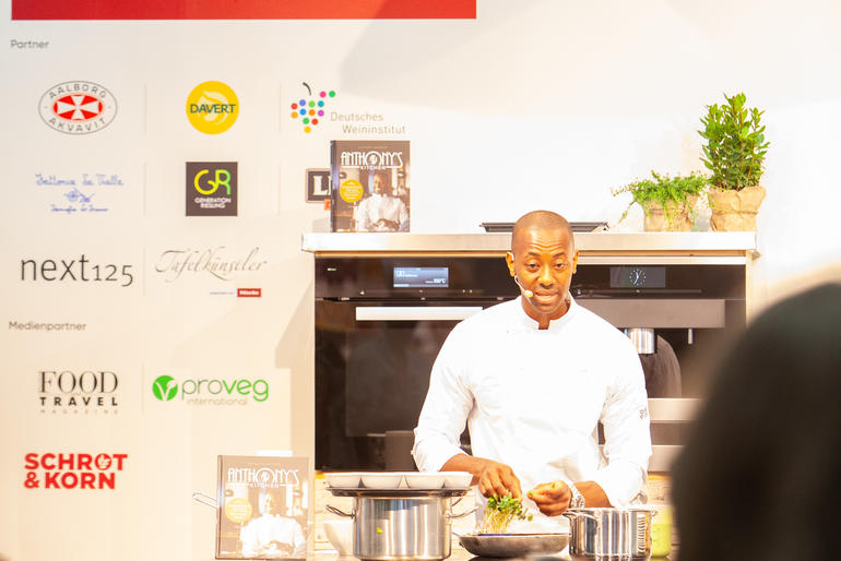 3050-Partner-Kochen