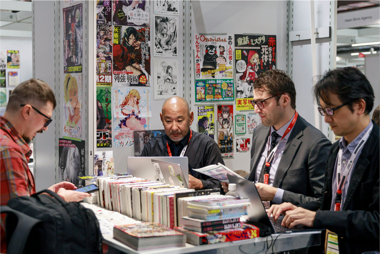 Fachbesucher im Comic Business Center 