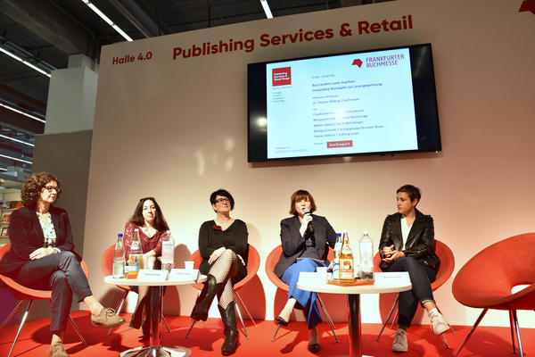 Publishing Services Retail Stage