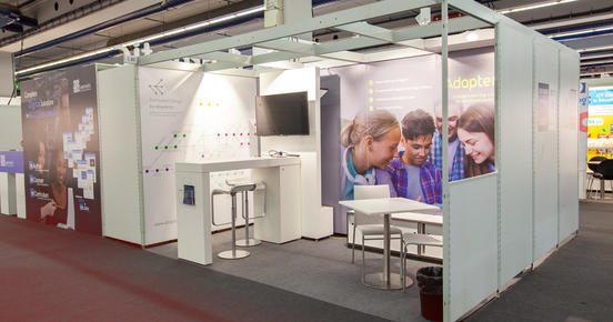 1040-Systemstand Smart-Stand