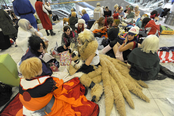 Cosplayer in den Messehallen