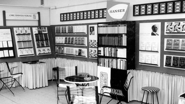 Hanser Messestand auf der Frankfurter Buchmesse 1958