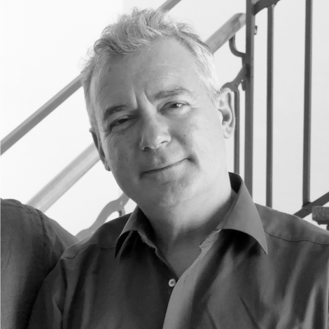 Ilija trojanow essay 08 picture