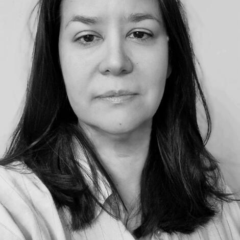 Silvia Naschenveg