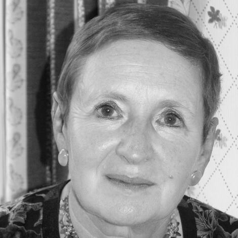 Portrait of Lynette Owen