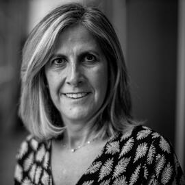 Ein Portrait von Núria Cabutí, CEO von Penguin Random House Grupo Editorial
