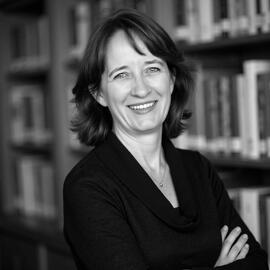Portrait Mary McAveney
