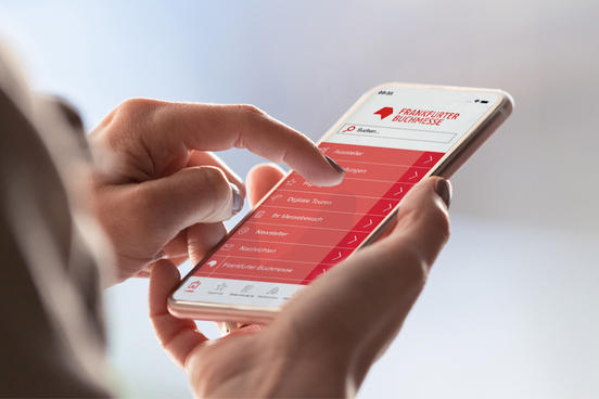 Handy mit Buchmesse-Website