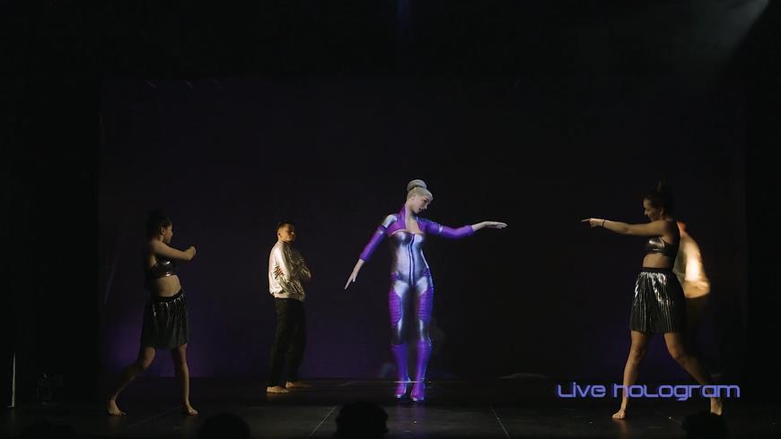 Maya Kodes - Live Hologram - Hey Song Maya Kodes - Live Hologram - Hey Song